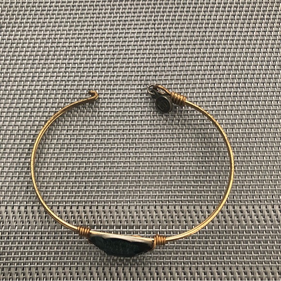 Amethyst Crystal Bracelet - Picture 3 of 5